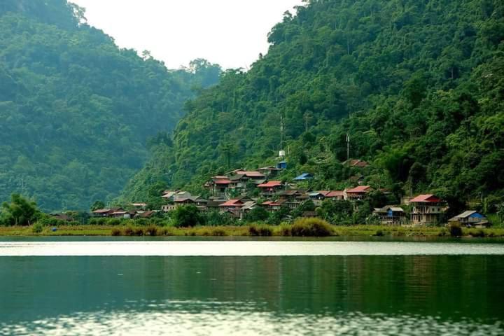 Tran Xuan Homestay Ba Be Village Экстерьер фото