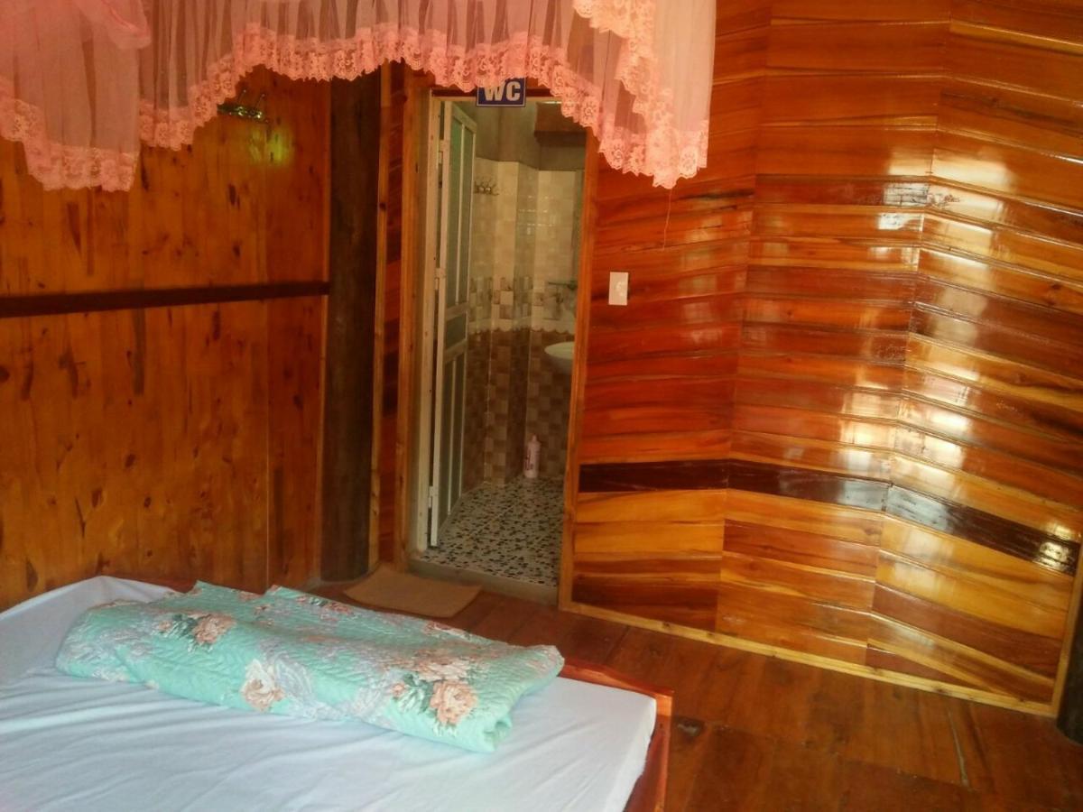 Tran Xuan Homestay Ba Be Village Экстерьер фото