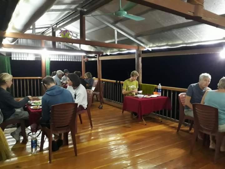 Tran Xuan Homestay Ba Be Village Экстерьер фото