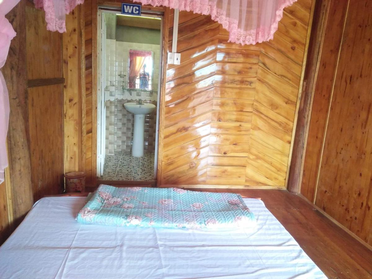 Tran Xuan Homestay Ba Be Village Экстерьер фото